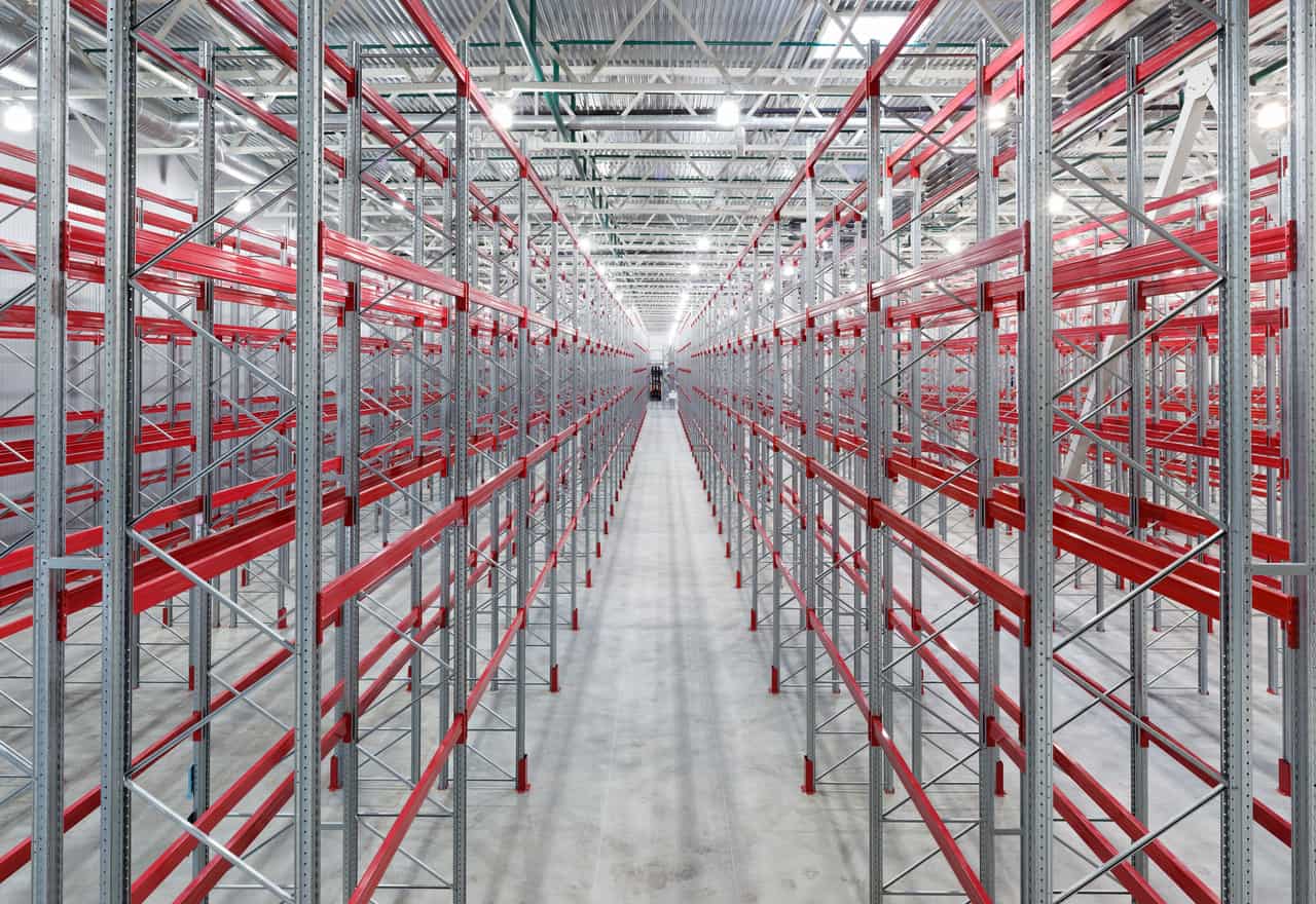 industrial racks pallets shelves