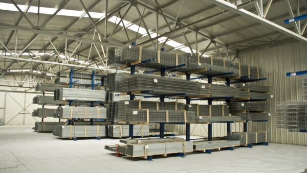 Everything You Need To Know About Cantilever Racking System - iWarehousing